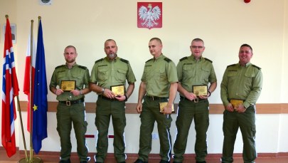 Prosiła tylko o opiekę nad zwierzętami. Oni wyremontowali jej dom