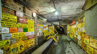 "Prosimy nie sikać do zlewu", czyli nietypowe tabliczki w Muzeum Przestróg, Uwag i Apeli