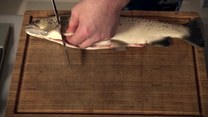 Prosty sposób na filetowanie ryby