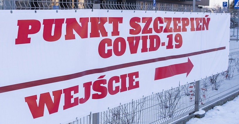 Proszą o zdjęcie dowodu i PESEL - próby oszustw "na punkt szczepień" /Krystian Dobuszyński/Polska Press /Getty Images