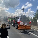 Protest AgroUnii. Ponad 150 ciągników i maszyn rolniczych blokowało drogę