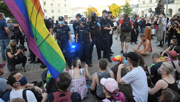 Protest aktywistów na Krakowskim Przedmieściu w Warszawie / 	Radek Pietruszka   /PAP