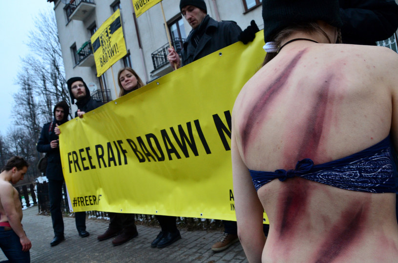 Protest Amnesty International pod ambasada Arabii Saudyjskiej. /Mariusz Gaczynski/East News /East News