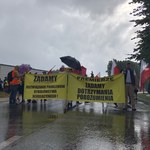 Protest armatorów rybołówstwa rekreacyjnego i rolników. Zablokowali jedyną drogę na Półwysep Helski 