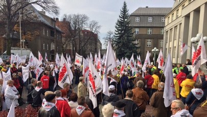 Protest górniczych emerytów. Walczą o deputat węglowy
