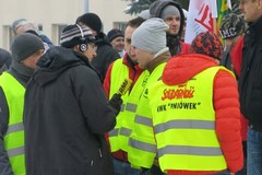 Protest górników przed siedzibą JSW 