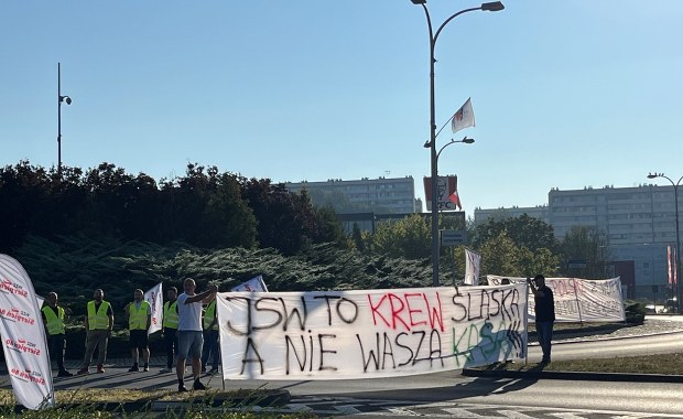 Protest górników w Jastrzębiu-Zdroju. Blokada dróg i utrudnienia dla kierowców 