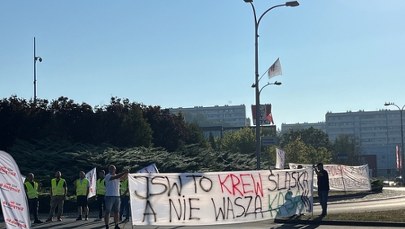 Protest górników w Jastrzębiu-Zdroju. Blokada dróg i utrudnienia dla kierowców 