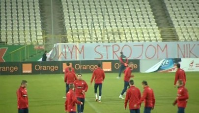Protest kibiców przeciw nowym koszulkom polskiej kadry