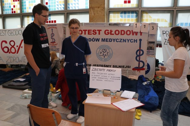 Protest lekarzy w szpitalu w Krakowie-Prokocimiu /Józef Polewka /RMF FM