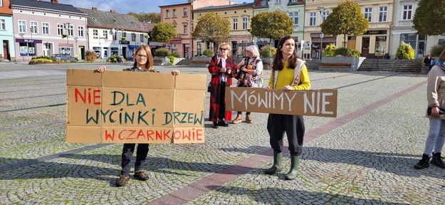 Protest mieszkańców Czarnkowa /Beniamin Piłat /RMF FM