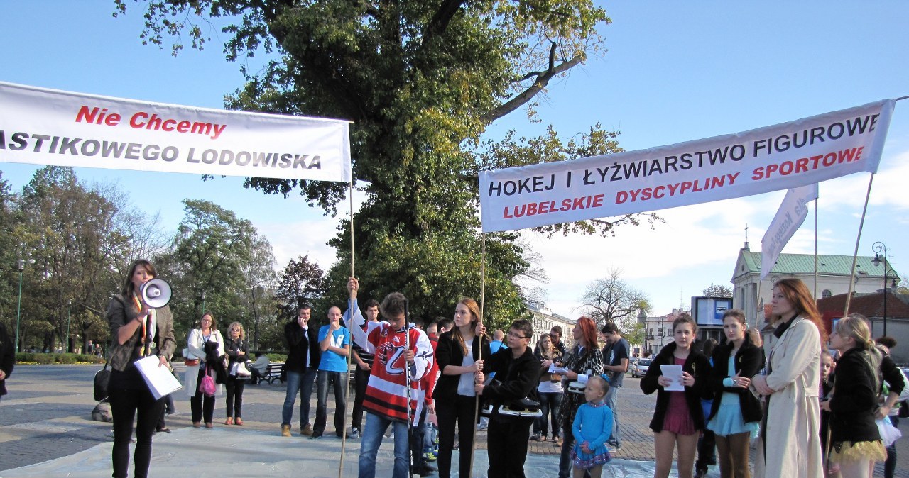 Protest miłośników jazdy na łyżwach w Lublinie