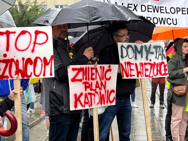 Protest na katowickim rynku /Anna Kropaczek /RMF FM - reporter