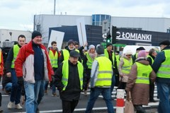 Protest na krajowej "7". Mieszkańcy walczą o nową wylotówkę z Warszawy na Gdańsk