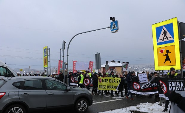 ​Protest na zakopiance. Sprzeciw wobec przebiegu nowej trasy S7