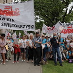 Protest nauczycieli w Warszawie. "Podpisaliście - realizujcie, nauczycieli nie oszukujcie"