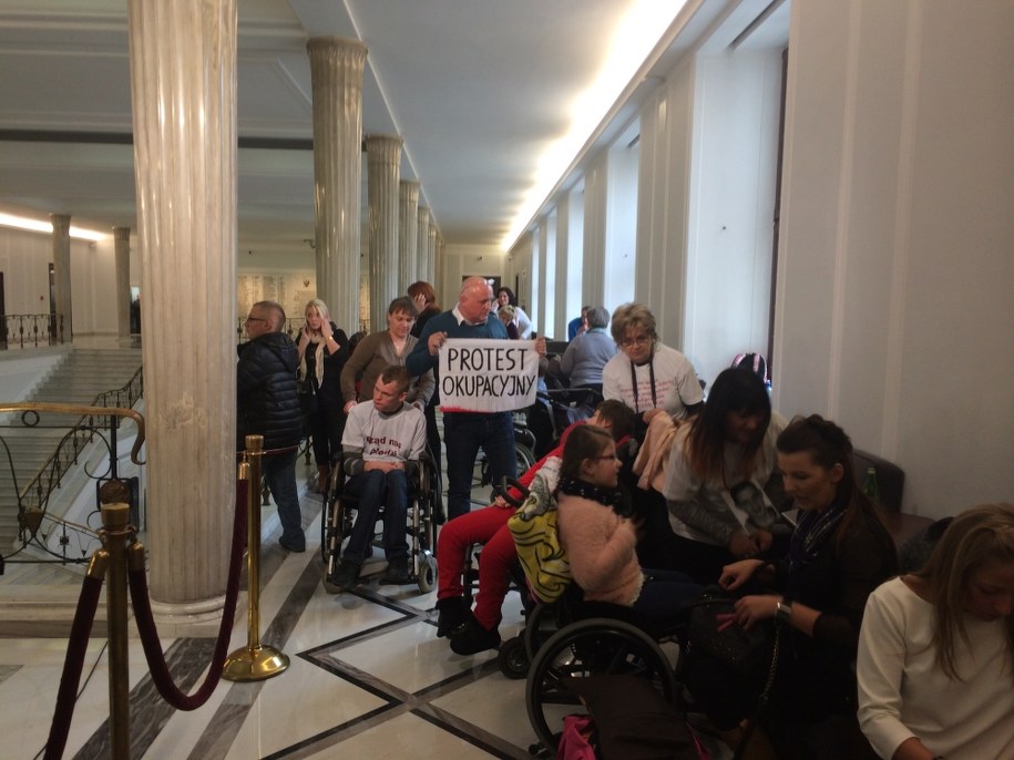 Protest okupacyjny w Sejmie /Monika Gosławska /RMF FM