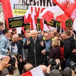 Protest PiS przed Ministerstwem Sprawiedliwości. Kaczyński: Ksiądz Olszewski symbolem