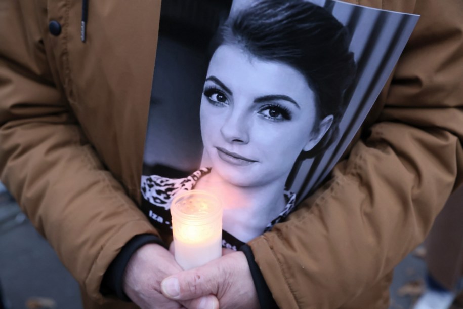 Protest pod hasłem "Ani jednej więcej" przed Trybunałem Konstytucyjnym w Warszawie w 2021 r. / 	Leszek Szymański    /PAP