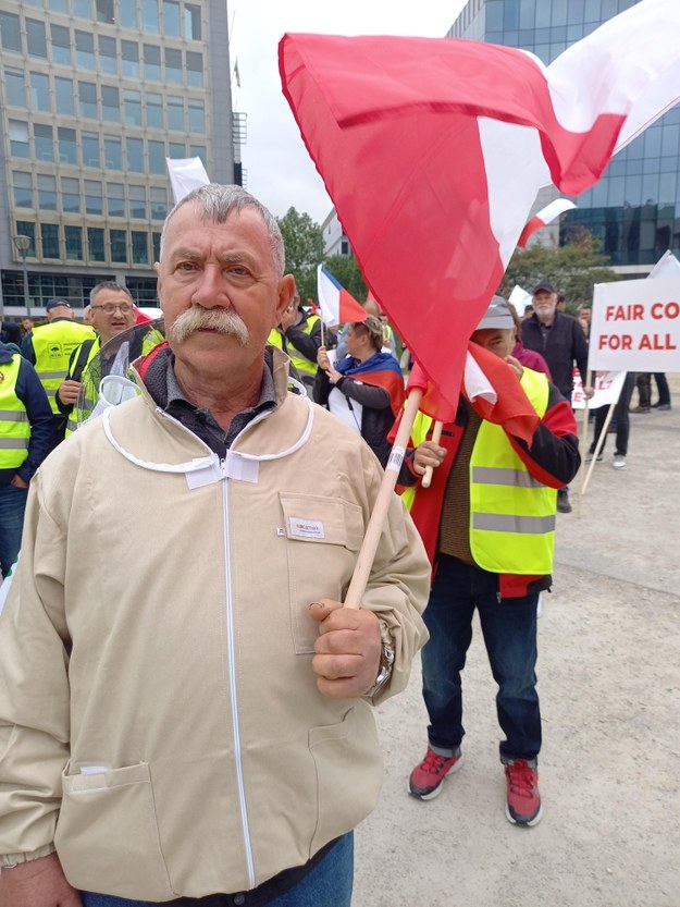 Protest polskich rolników przed siedzibą Komisji Europejskiej w Brukseli /Katarzyna Szymańska-Borginion /RMF FM