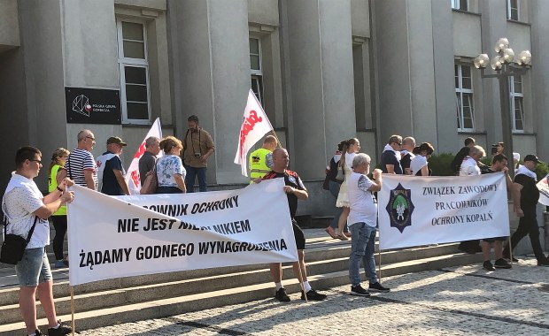 Protest pracowników ochrony kopalń. Chcą podwyżek.