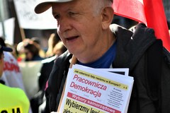 Protest pracowników opieki społecznej w Warszawie