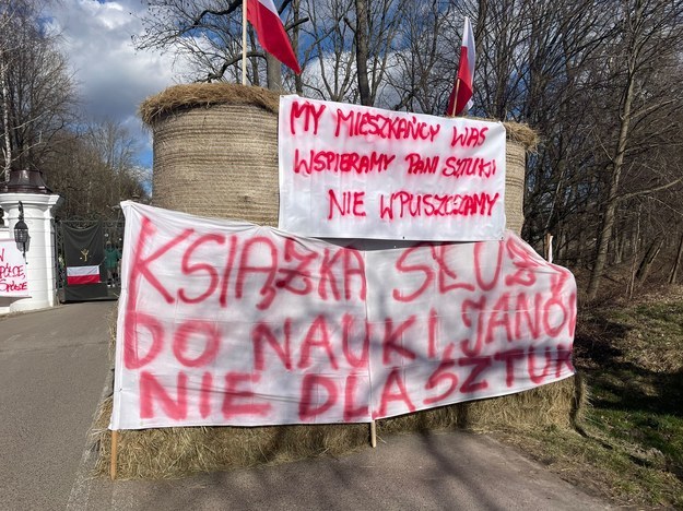 Protest pracowników stadniny w Janowie Podlaskim /Krzysztof Kot /RMF FM