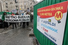 Protest przeciwko budowie metra na Targowej 