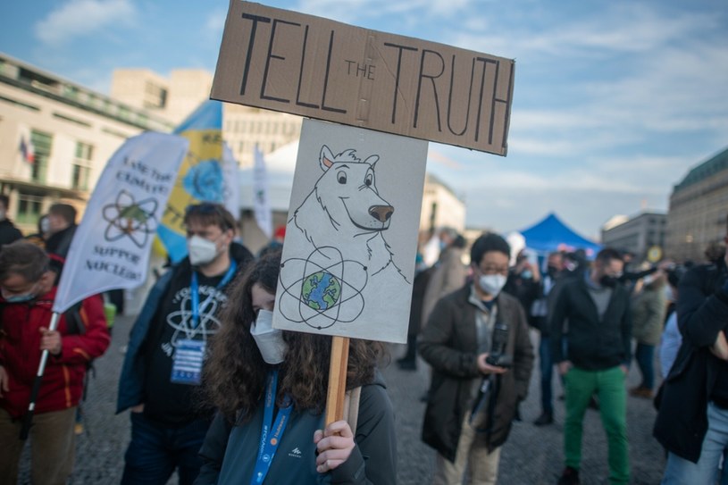 Protest przeciwko zamykaniu elektrowni jądrowych w Niemczech. /Pawel Glogowski/REPORTER /East News