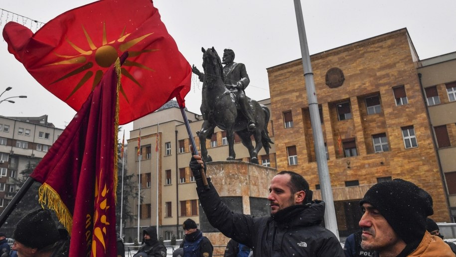 Protest przeciwko zmianie nazwy państwa w Skopje /	GEORGI LICOVSKI /PAP/EPA