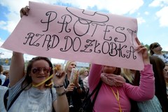 Protest przeciwko zmianom w ustawie żłobkowej