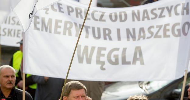 Protest przed katowicką siedzibą Kompanii Węglowej /PAP