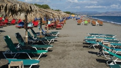 Protest przed Lowcost Travel. „Nie dostaliśmy wypowiedzenia, jedynie maila że firma zbankrutowała"