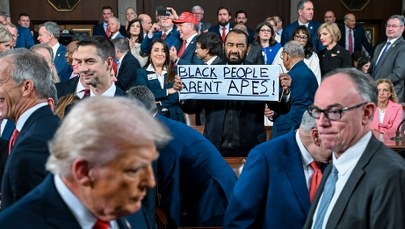 Protest przed orędziem Trumpa. Polityk wyprowadzony z sali