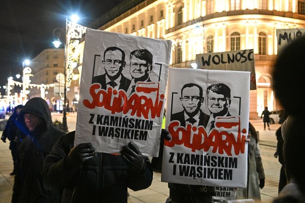 Protest przed Pałacem Prezydenckim w Warszawie po zatrzymaniu Mariusza Kamińskiego i Macieja Wąsika (zdjęcie z 09.01.2024) /Radek Pietruszka /PAP