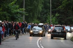 Protest przed prezydencką willą w Juracie