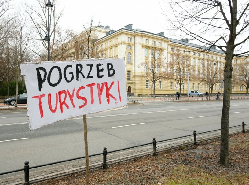 Protest przedsiębiorców z Warmii i Mazur /Piotr Molecki /East News