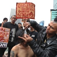 Protest punków w Indonezji 