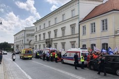 Protest ratowników medycznych w Warszawie. "Czwarta fala już bez nas"