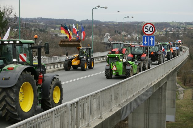 Protest rolników moście granicznym w Cieszynie /Jarek Praszkiewicz /PAP