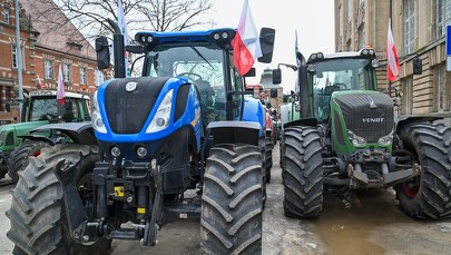 Protest rolników na DK 8 w woj. dolnośląskim