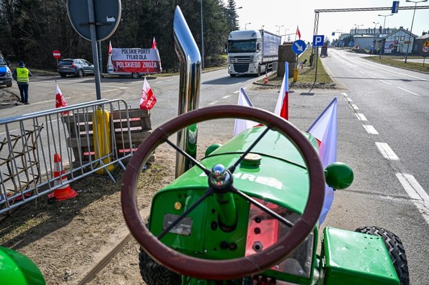 Protest rolników na granicy polsko-słowackiej w Barwinku /Darek Delmanowicz /PAP