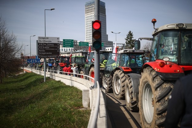 Protest rolników przy rondzie Mogilskim w Krakowie /	Łukasz Gągulski /PAP