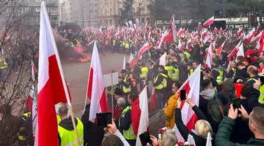Protest rolników w stolicy. "Wkrótce wrócimy do Warszawy" [ZAPIS RELACJI]