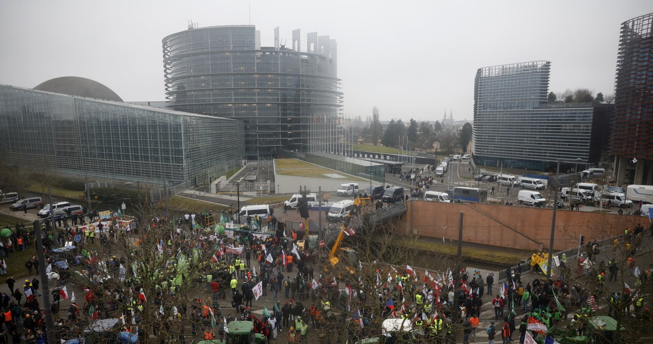 PROTEST ROLNIKÓW W STRASBURGU