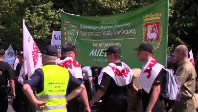 Protest służb mundurowych w Warszawie