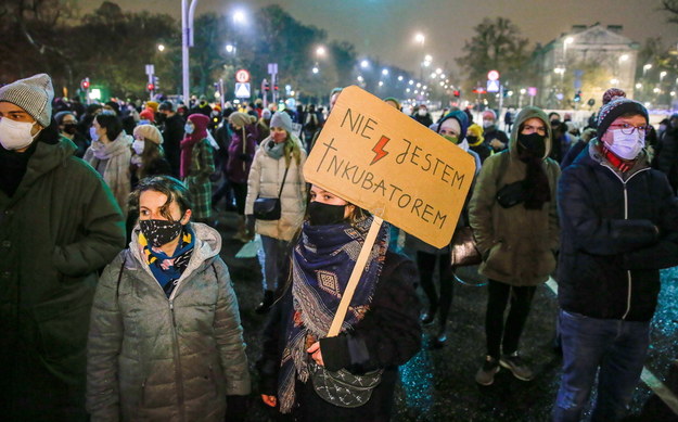 Protest Strajku Kobiet w Warszawie /Rafał Guz /PAP