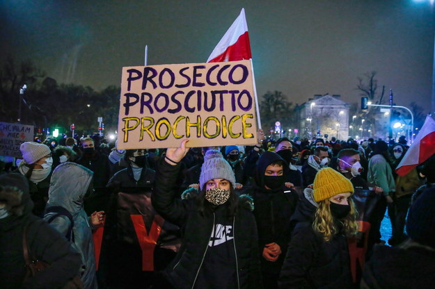 Protest Strajku Kobiet w Warszawie /Rafał Guz /PAP