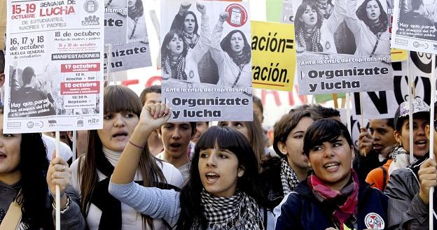 Protest studentów w centrum Madrytu /EPA