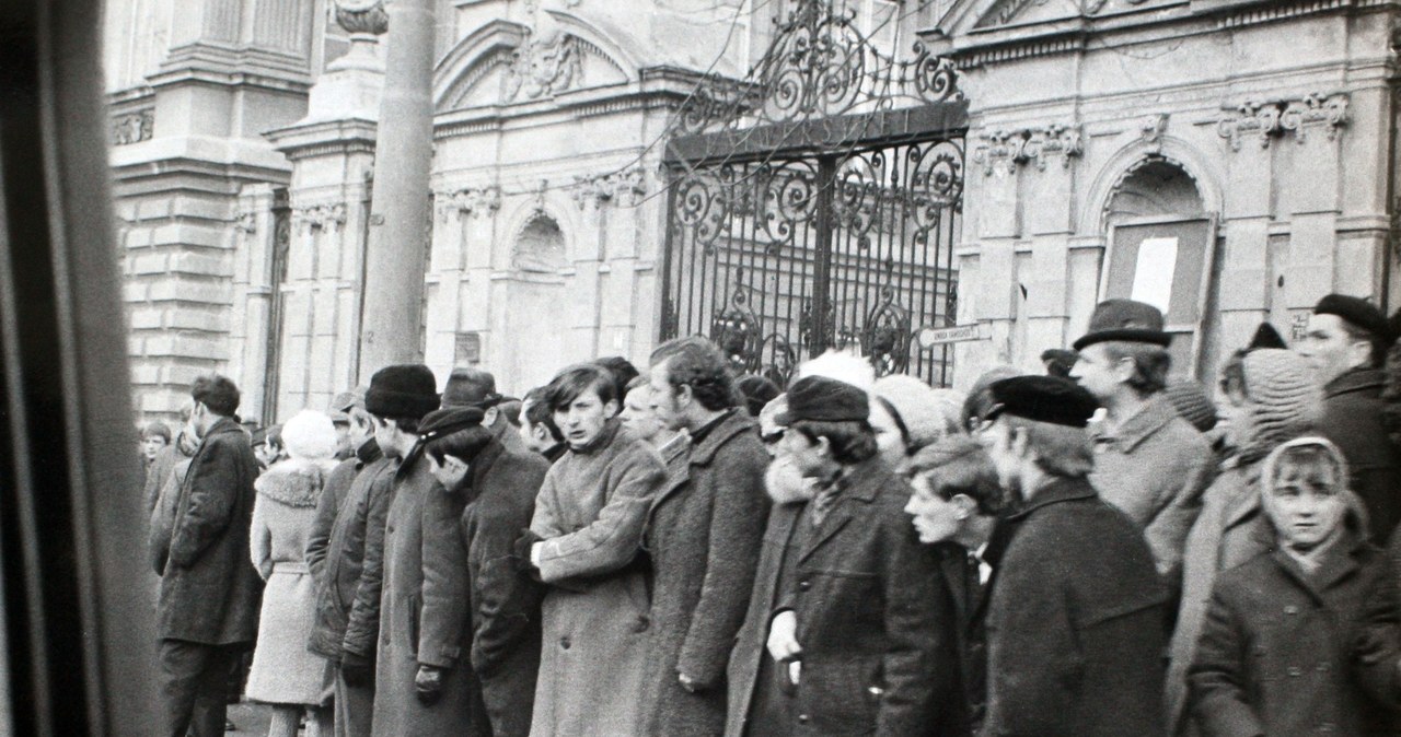 Protest studentów w marcu 1968 roku /IPN /East News